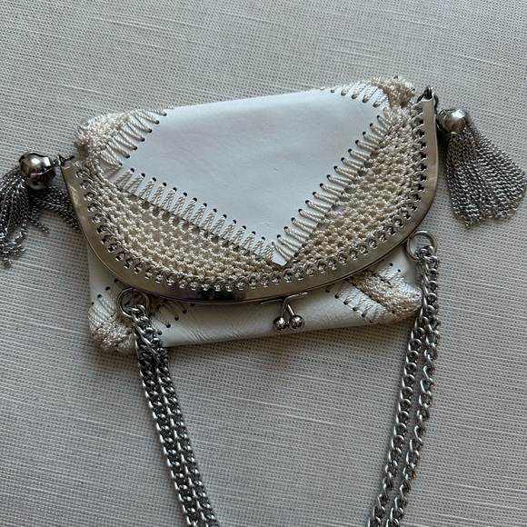 White Chain Crossbody Bag with Tassel Detail - Picture 2 of 10
